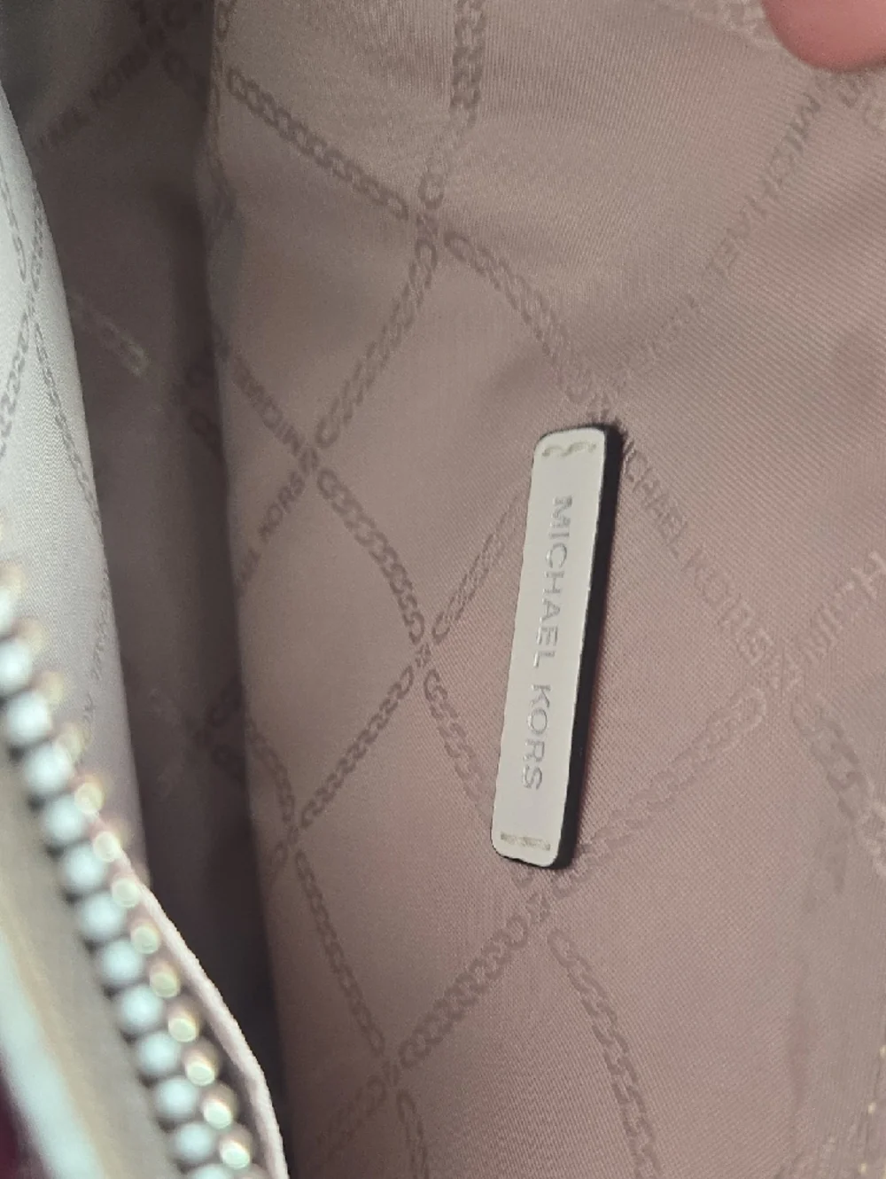 Michael Kors Empire Opt/Silver Medium Chain Pouchette - Picture 3 of 9